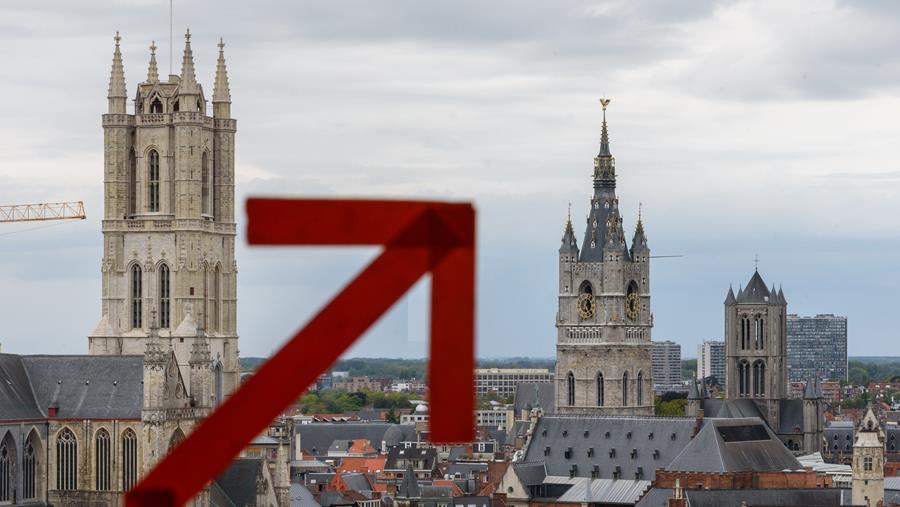 GENT RICHT UNIEK ARCHITECTUURPLATFORM OP