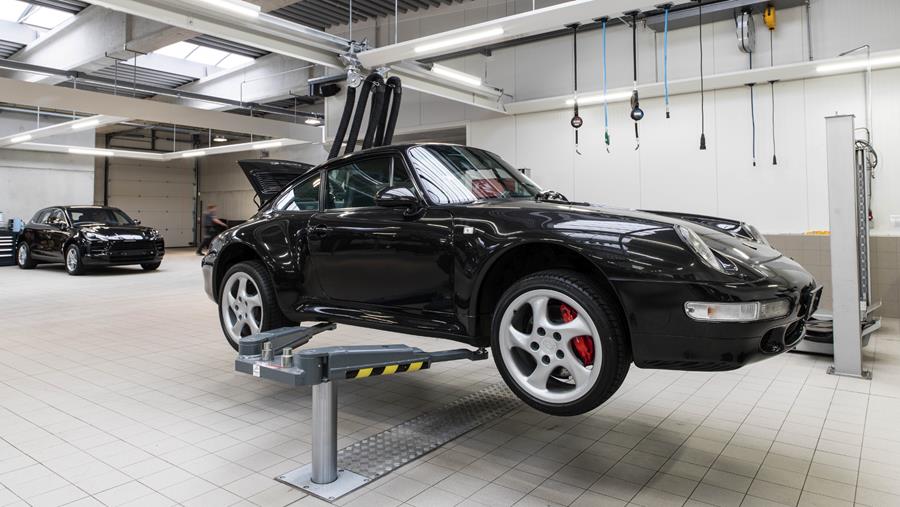 Metalced niet op AutoTechnica