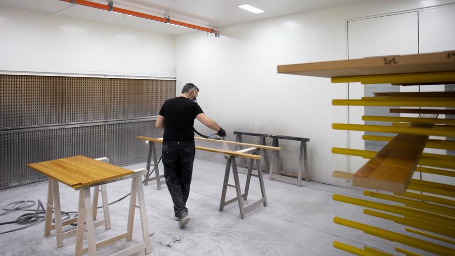 "Nous avons immédiatement opté pour une cabine de peinture de Sima"