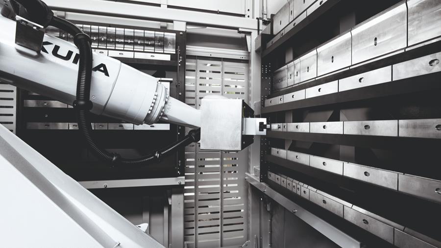 Steeds meer automatisering en robotisering bij plooien