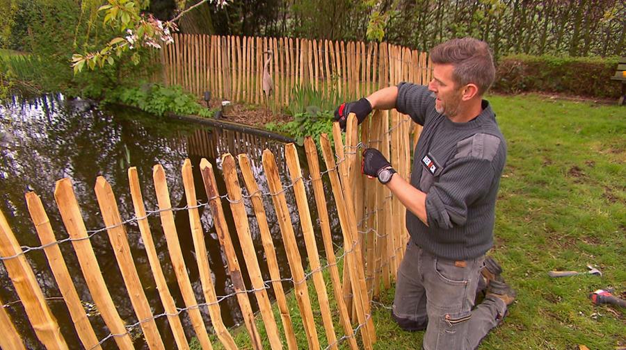 Installer sa propre clôture en châtaignier