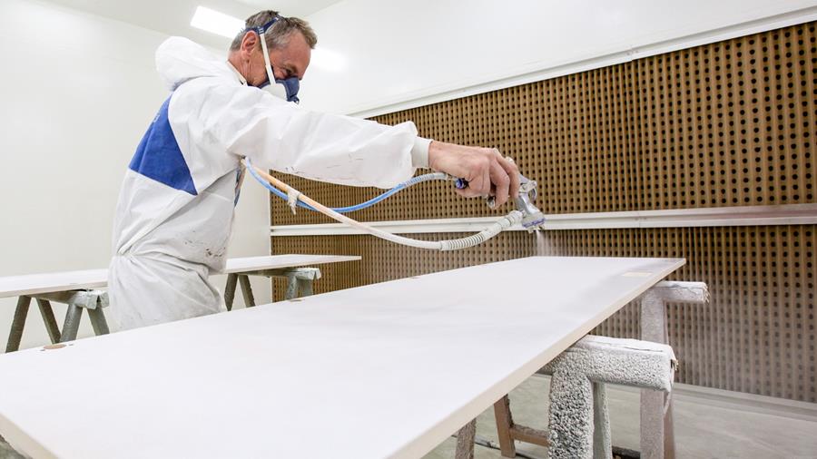 Solutions innovantes de pulvérisation pour l'industrie du bois