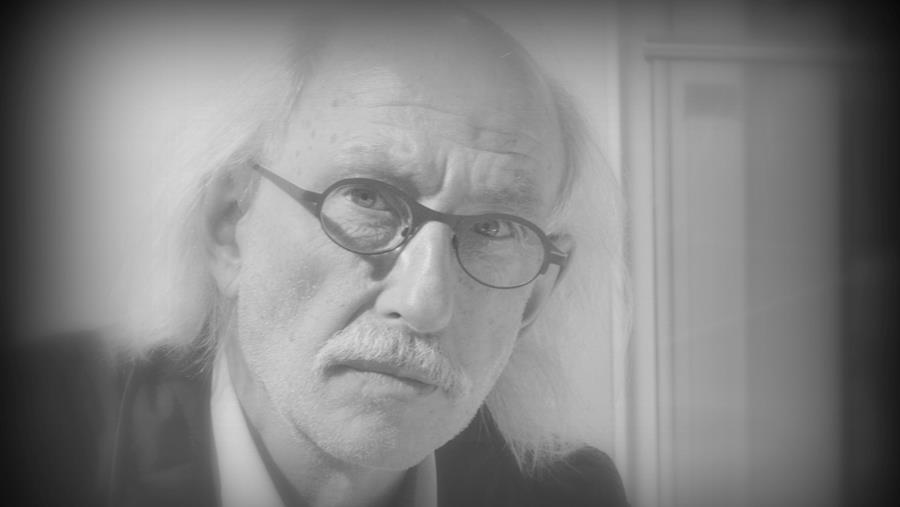 Column Ferre Beyens: "Collectieve smeekbede voor technologische echtheid"