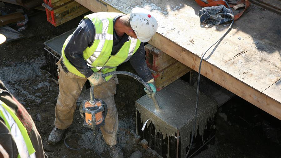 La location courte durée de matériel de travail