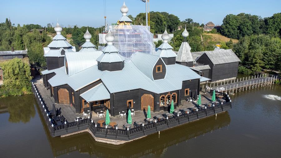 Tectum Group rénove le toit de Pairi Daiza
