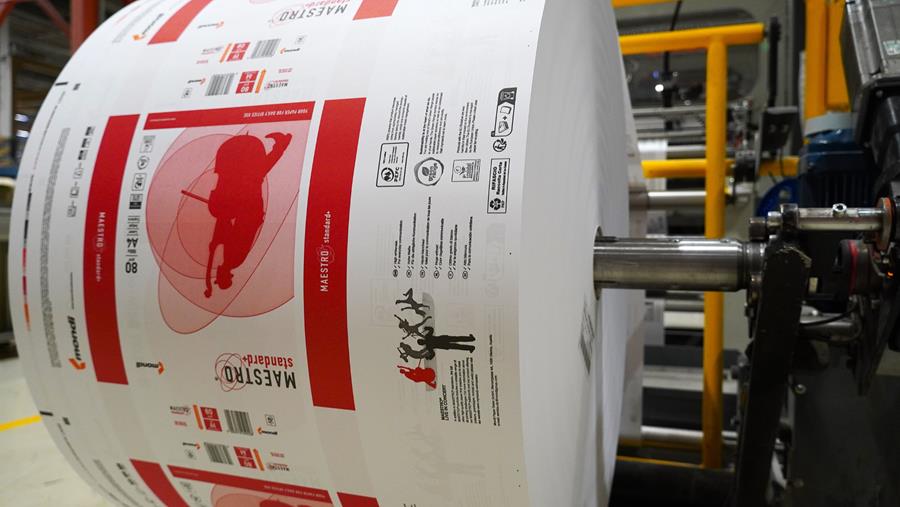 Mondi schakelt over op PE-vrije wikkels voor gesneden papier